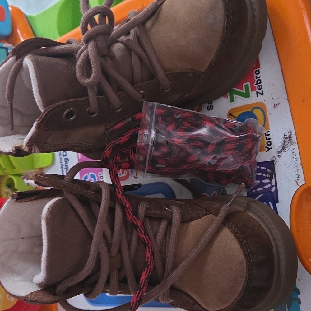 UGG Kids Brown Lace-Up Boots